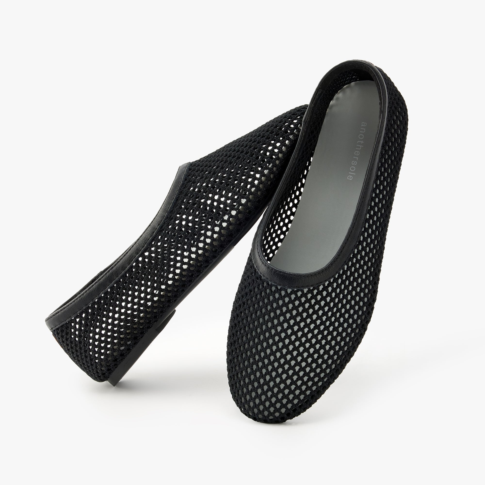 Breezy Flats - Black