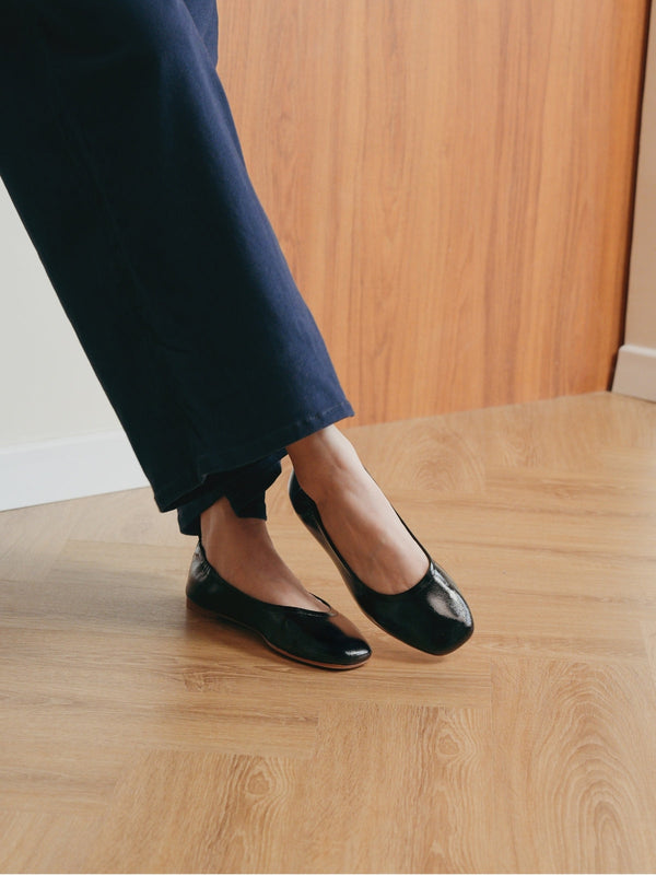 Glove Flats - Black Patent