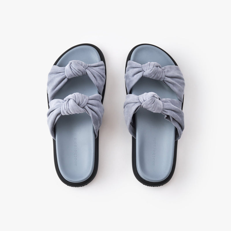 Knotty Marshmallow - Sky