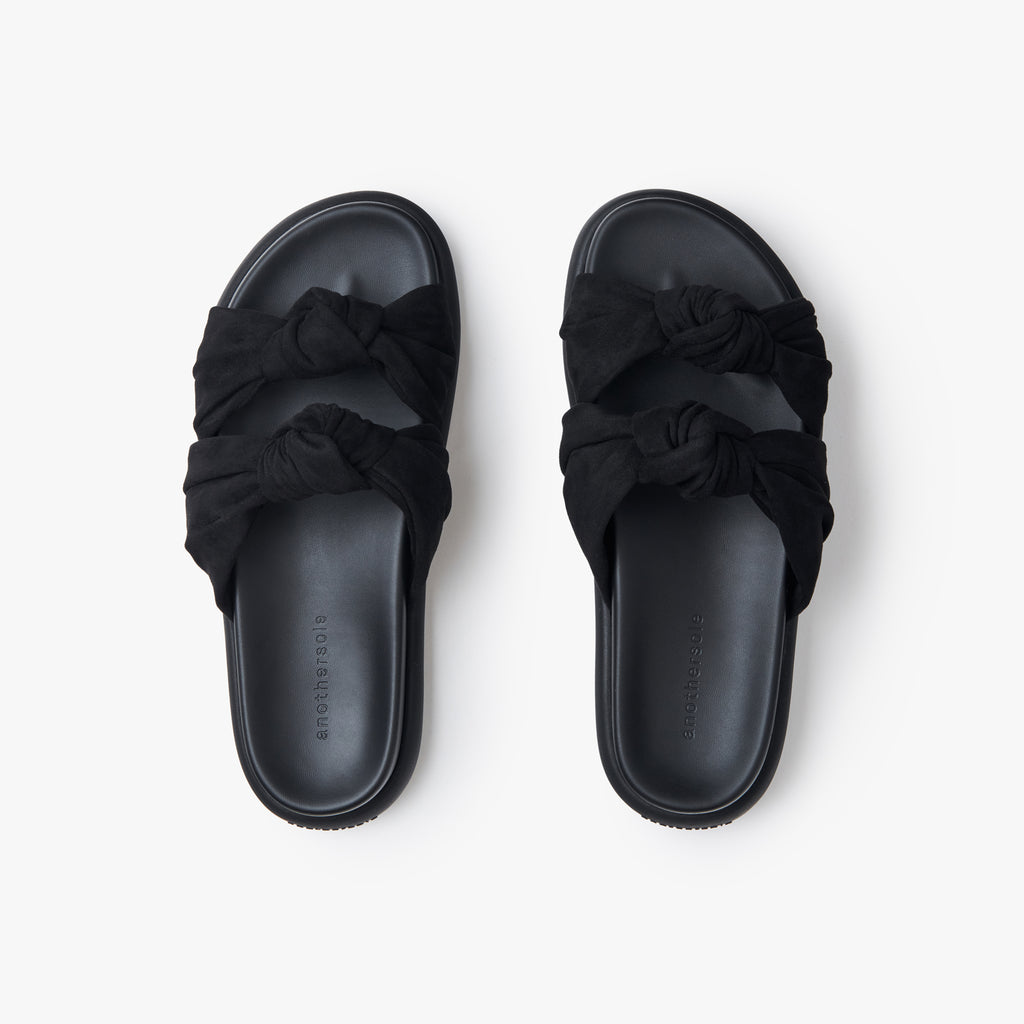 Knotty Marshmallow - Black