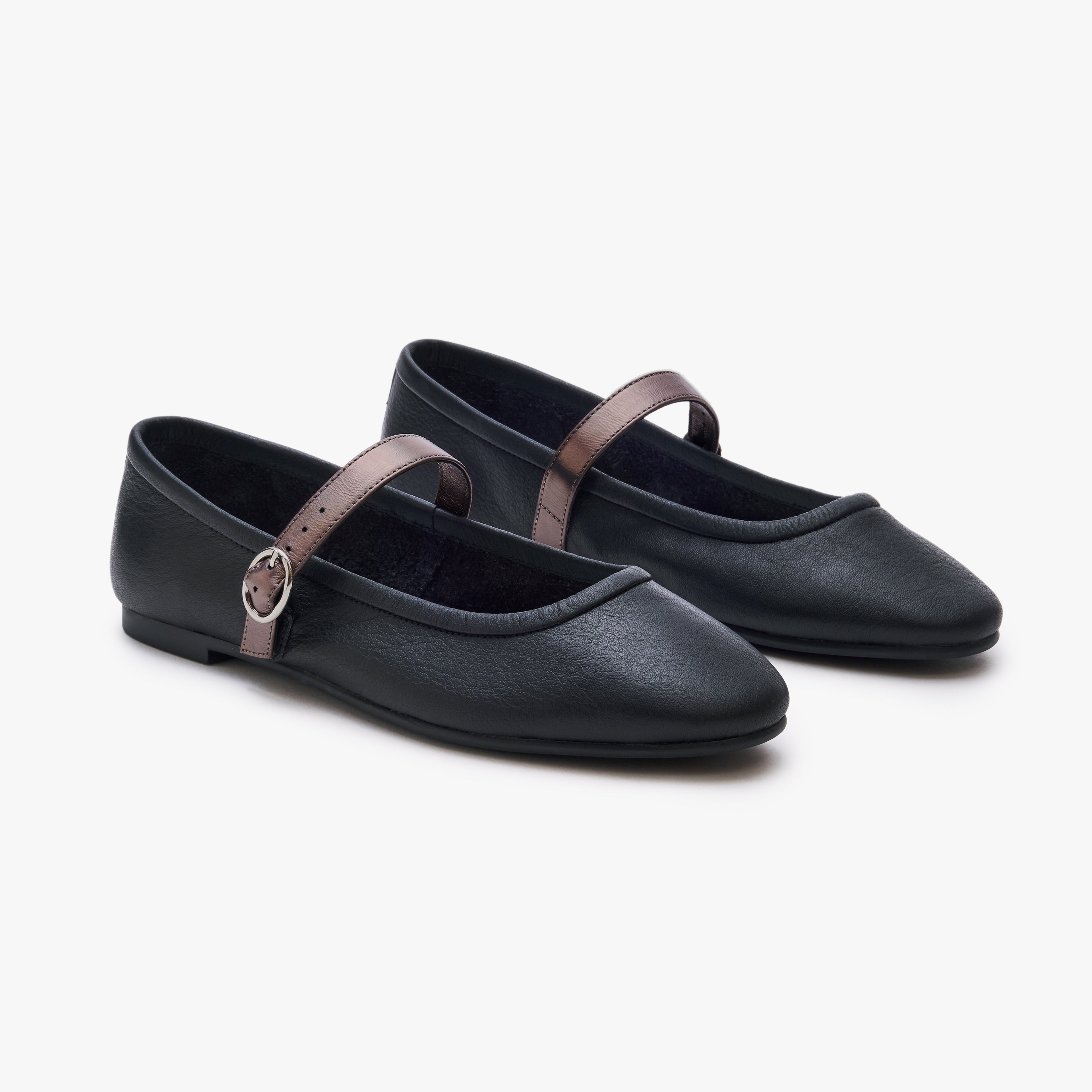 Lea - Black