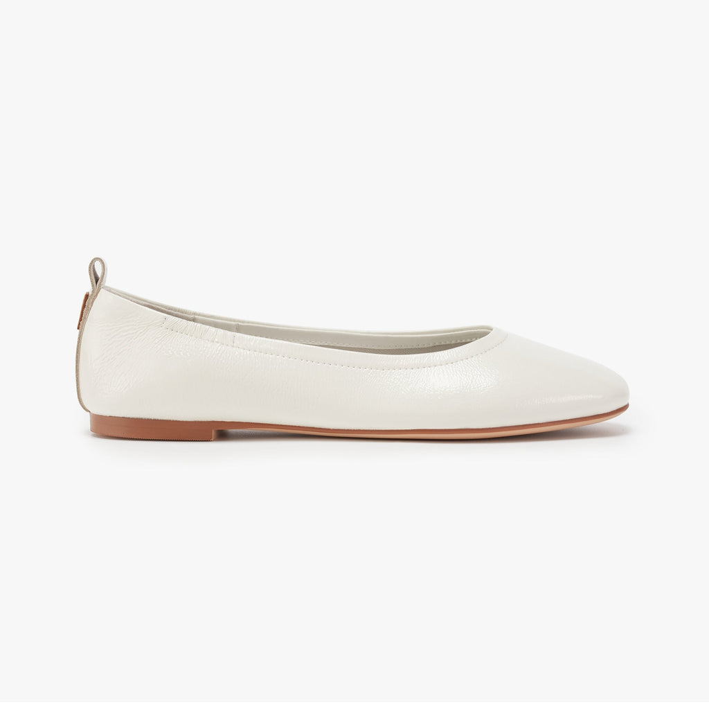 Glove Flats - Cream Patent