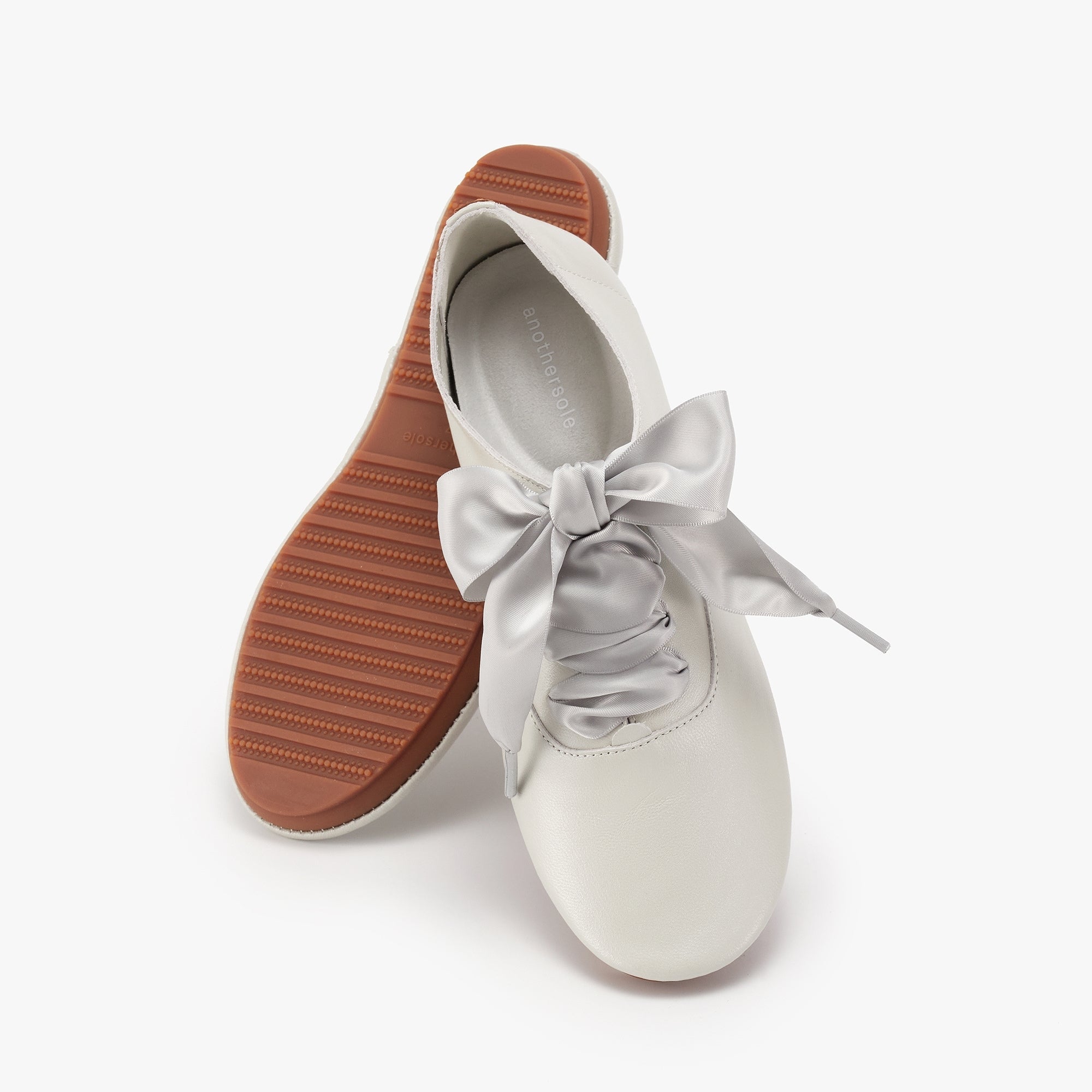 Scarlett - Pearl